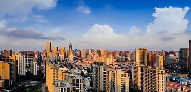 曹德旺判断要应验？若不出意外，2026年房地产将迎来5大转折