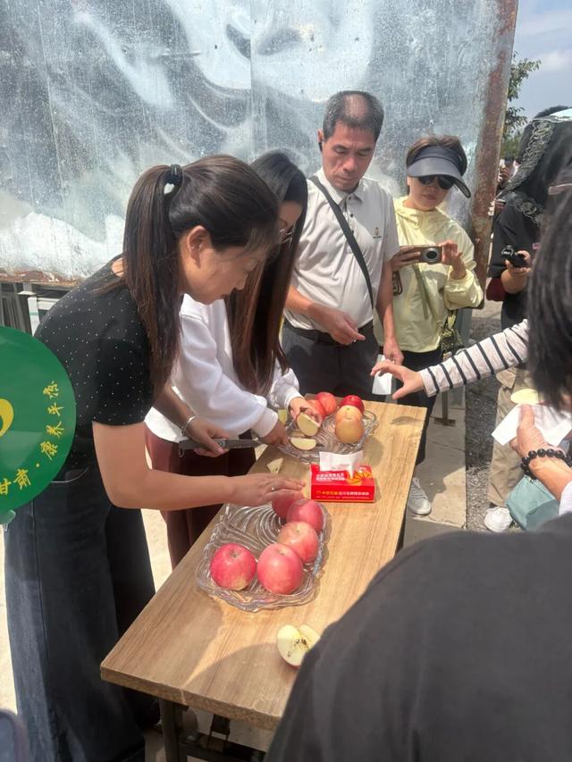 “环西部火车游·崆峒号”再启九月白露康养之旅