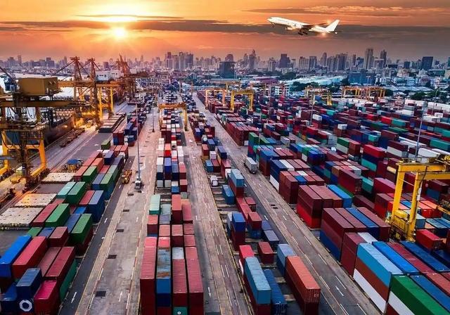 新加坡总统:中国不要自给自足,海南封关将会砸了新加坡的铁饭碗