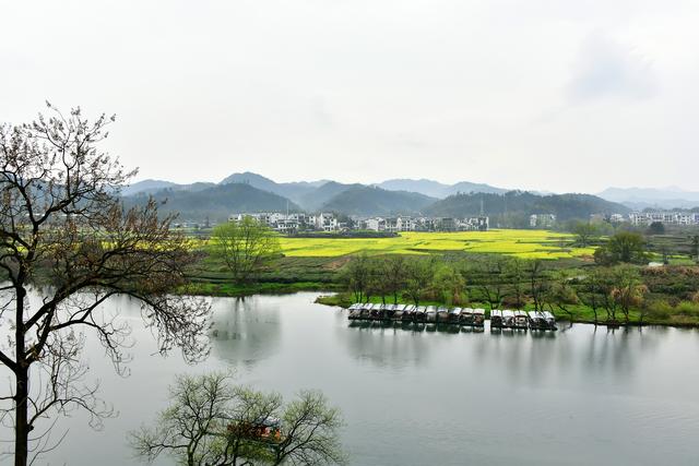 婺源月亮湾