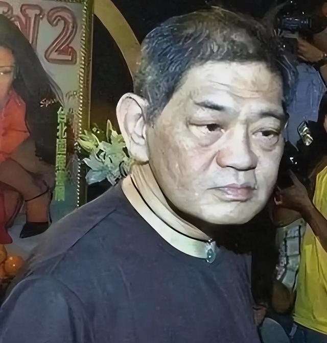 100多位情妇	，包养费上亿元，9女同床却落得个凄凉下场、人财两空