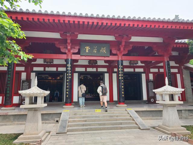千年古刹慈恩寺，大雁塔为标志性建筑，现实中的唐僧是如何取经的