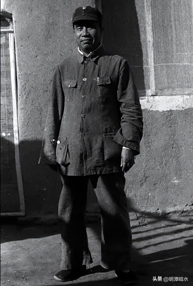 彭德怀临终前多次求见朱德未果	，朱德怒斥：还有啥子可怕的