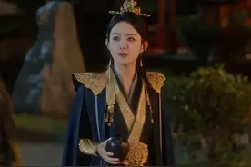 未看却显示已播，《与凤行》被嘲是自动爆剧，资本为回本太拼了！图片