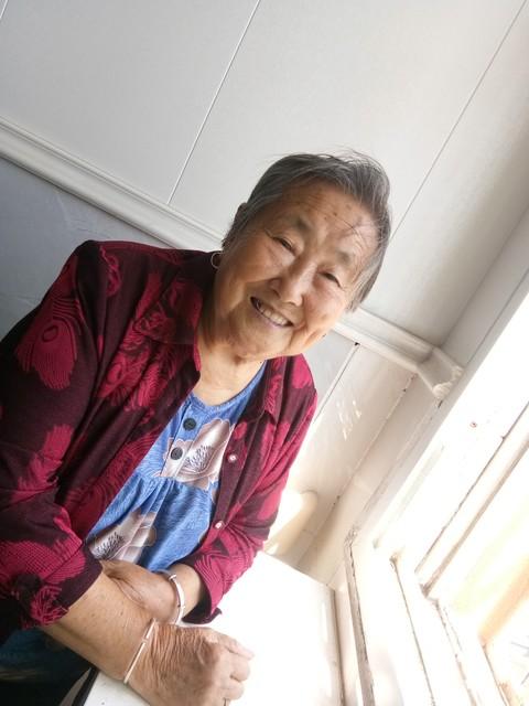 两性关系：80岁奶奶直言，男人过了70岁	，只剩这两个好处，很实在