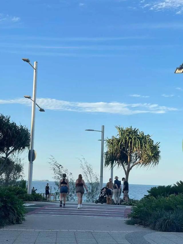 路上·布里斯班 ‖ 又出来赚小时来了