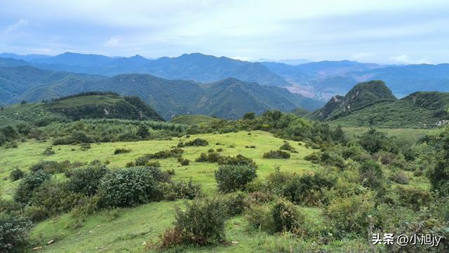 雨后徒步辽阳梨花峪，云雾缭绕｜木栈道、山地草甸、网红秋千