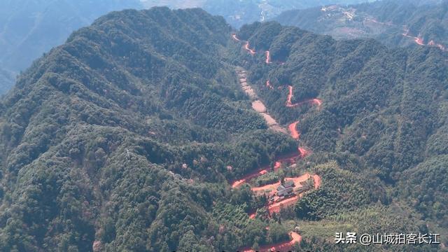 重庆深山中世外桃源般的原始村落，买盐需步行5公里，你向往吗？