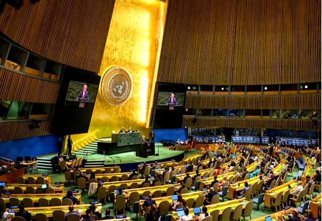 高市早苗惊天豪赌，琉球变数来了？日本可能随时挨打