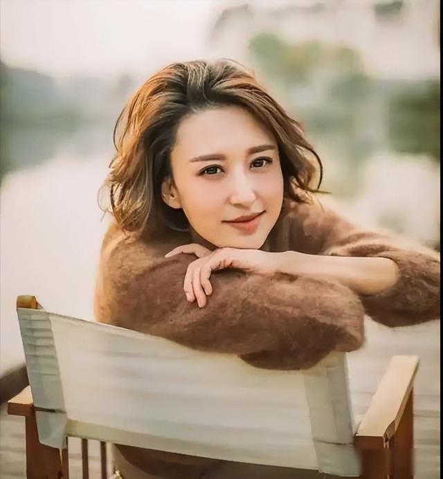 包养四个男人	，嫁给70岁富翁？央视女主持私生活谣言有多离谱？