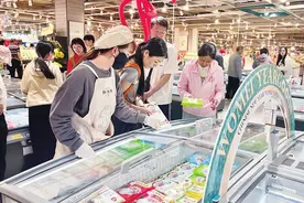 网络中国节·元宵 | 元宵佳节至 市民采购忙图片