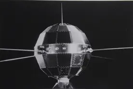 东方红一号已飞行54年！现今我国已有天宫空间站，能将它带回家吗图片