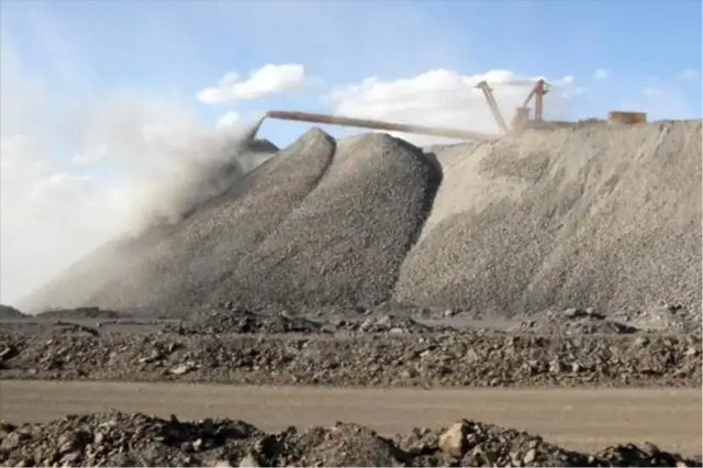 日本援兵来了？9国共谋对抗中国，俄罗斯准备下场，我外交部发话