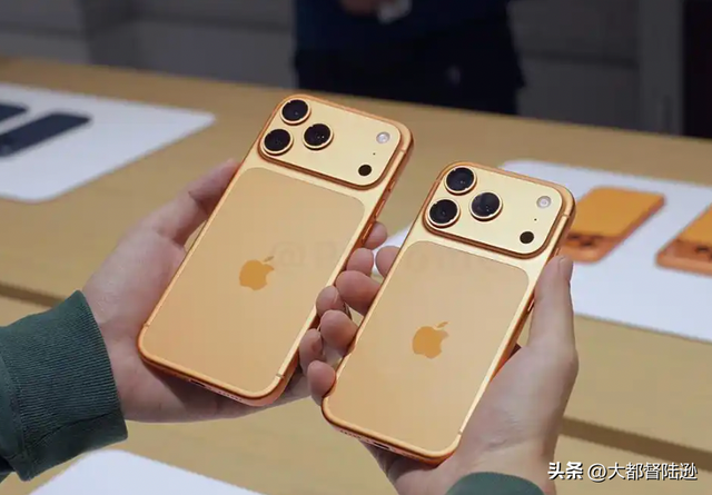 iPhone 17首销冰火两重天