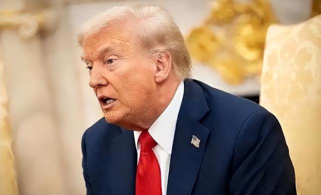 特朗普向全球发出通牒：180天内必须对中国动手，不配合就加税