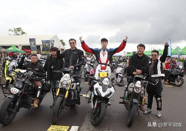清凉罗平引客来 避暑旅居正当时