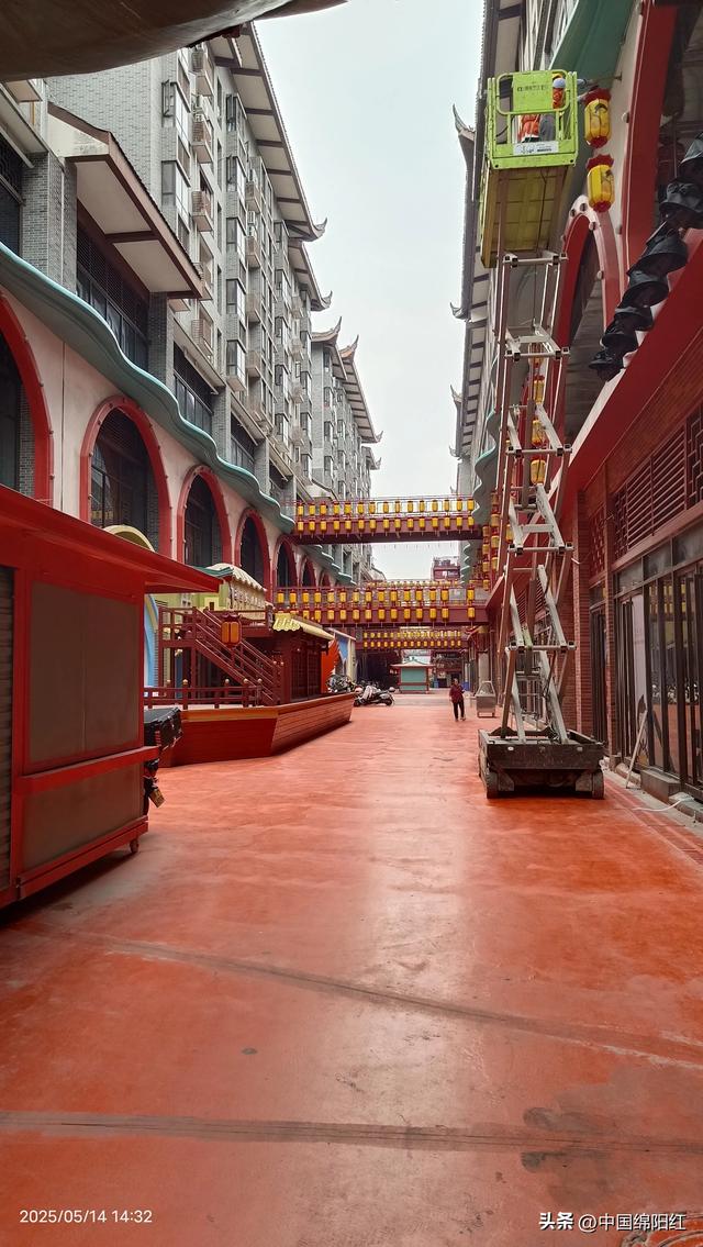我这个礼拜来到了四川美丽的眉山市