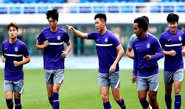 今日12月7日下午！中超传来申花、马镇、上港队消息