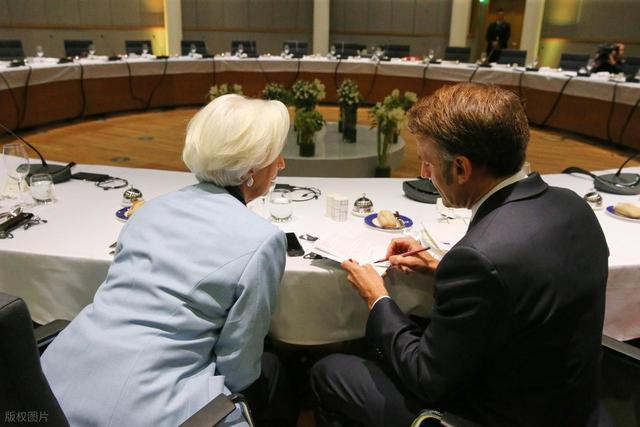 结束了！俄乌战争最大罪人已浮现，泽连斯基终于等来美方信号