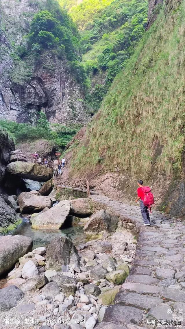 雁荡山百岗尖显胜门穿越,这条风光绝美的经典徒步线路你可去过