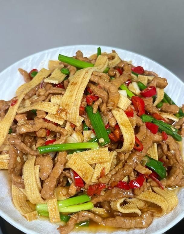 这周重复做的家常菜！天冷吃真香，又香又下饭，家人们喜欢！