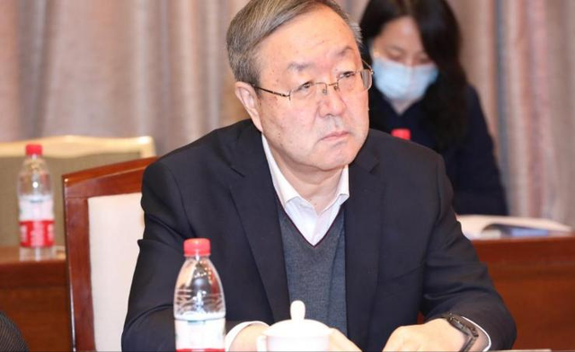 国家重拳出击！三大富商，罪行恶劣，坑惨百姓	，根本不值得原谅