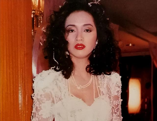 向太曝光梅艳芳事件真相，被追杀躲泰国2年， 陪身边的不是赵文卓