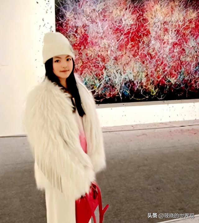 李湘也没料到，频繁进出高端场所的女儿王诗龄，已成为她最大底气