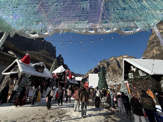 云台山冰挂亮肌