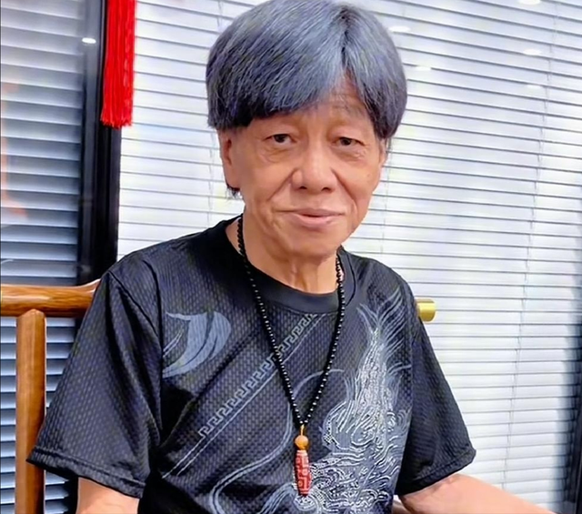 梁小龙被曝离世2天，私生活被扒底朝天	，原来他和杨少华处境一样