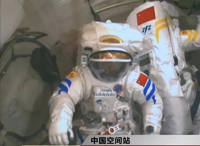 神舟20飞船准备带伤返回地球，无论成败都将是里程碑事件