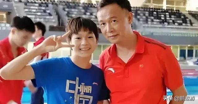 全红婵爸爸用冠军名号赚钱，把流量变成现实红利，网友评论吵翻天