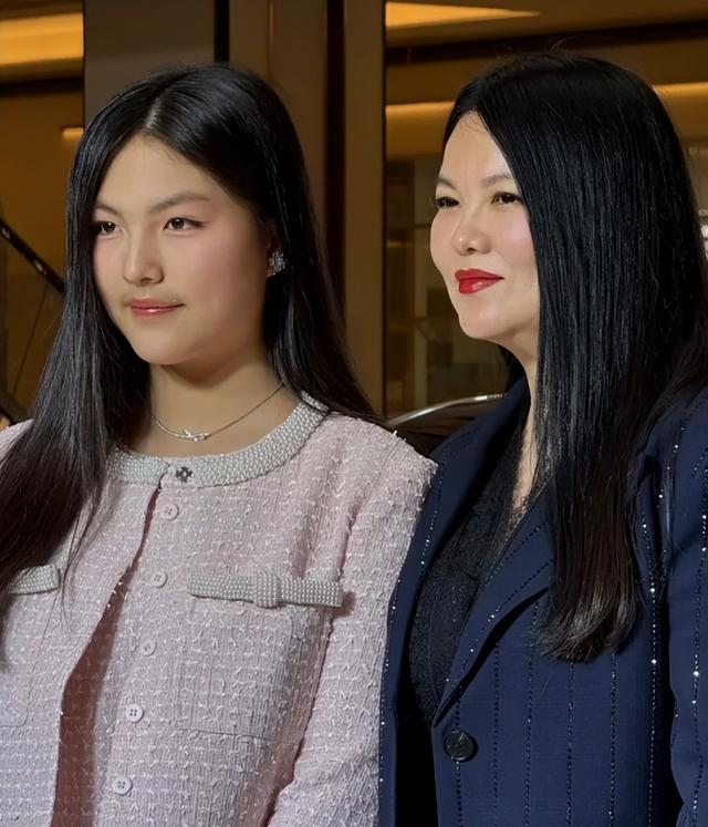 离春节还不到30天，4位名人相继翻车，没一个值得同情	，个个离谱