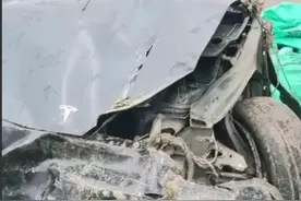 浙江特斯拉坠崖后续，疑点重重，记录仪没数据？死者儿子透露内情图片