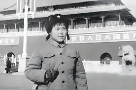 红歌分享｜001纪念毛主席经典歌曲：太阳最红，毛主席最亲图片