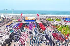 管乐恢弘！今天日照海边这一幕，太震撼了！图片