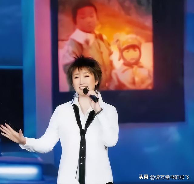 77岁王刚没想到，离婚24年，成方圆会以这种方式，给自己上了一课
