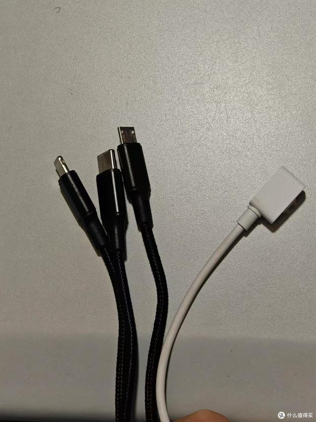 我好像找到了小数码家电充电的终极解决方案！