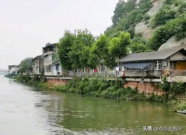 成都府河边，最低调的古场镇，停留在70年前，地铁公交车直达！