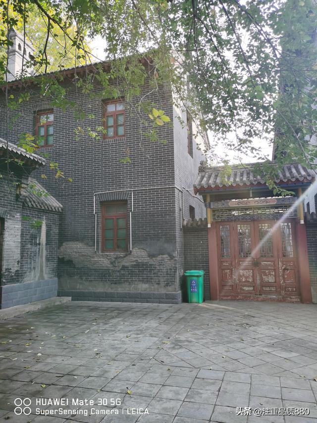 旅游中的幸福事~在这位“战友”保安的帮助下，圆了我故地重游梦