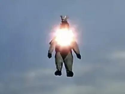 初代奥特曼佐菲和新奥特曼利匹亚佐菲