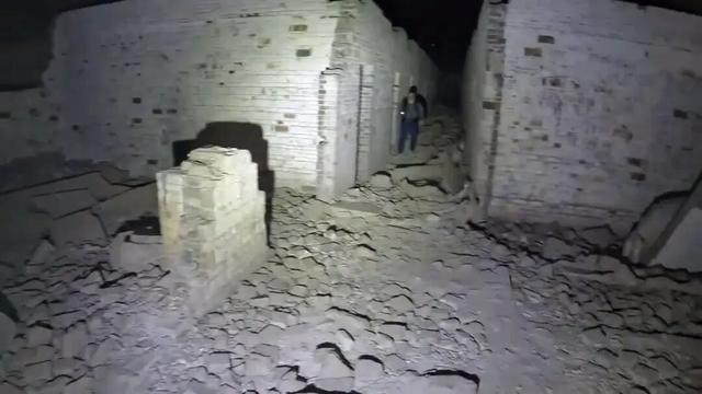 惊险刺激！重庆大渡口小众徒步路线，走完全程需要勇气