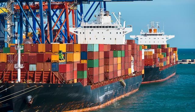 美媒：中国顺差首破万亿，特朗普上台11个月，顶中国自己苦干5年