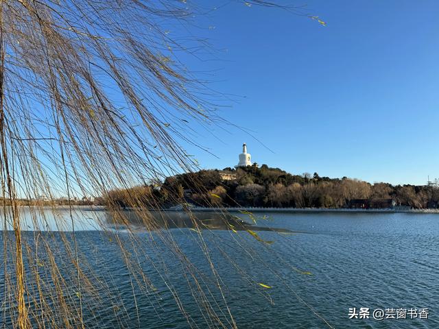 30分钟治愈你的焦虑，带你漫步最治愈的公园之一：北海公园