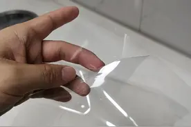 厨房台面到底要不要“贴膜”？用了3个月，说说真实感受图片