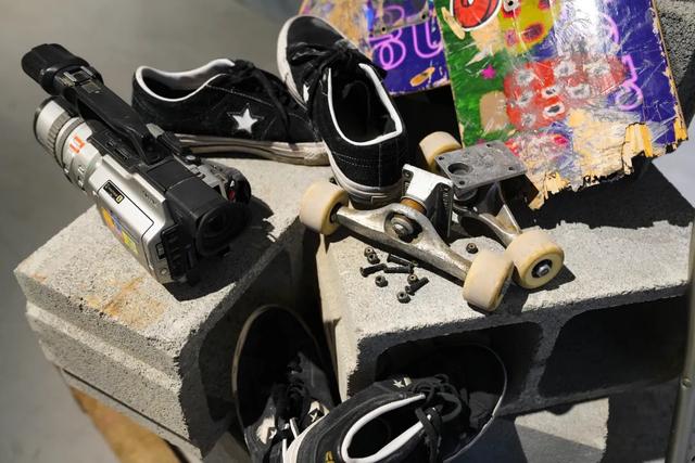 免费!藏在石景山首钢园的街头文化艺术展,超全逛展攻略来了→