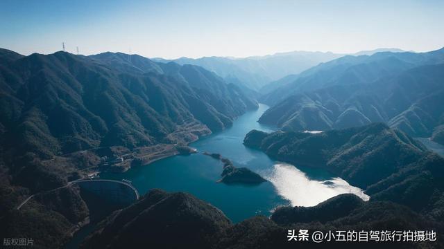 宁波四明山 2 日秋游攻略：红枫水杉 + 自驾避坑