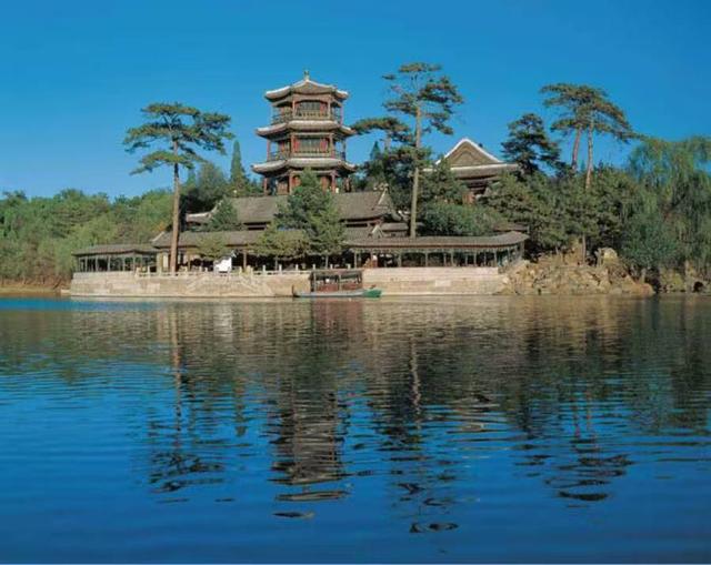 在清朝，康熙从北京出发，去一趟承德避暑山庄，到底要多长时间？