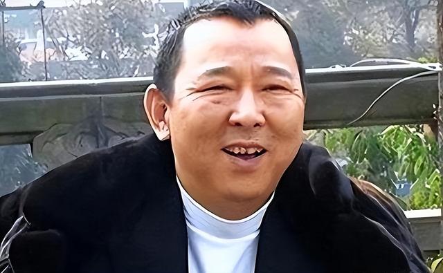 2015年四川刘汉被判死刑，押到火葬场抬进执行车，最后悔过了吗