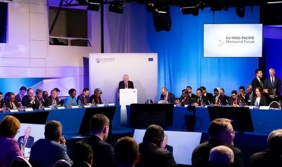 特朗普重提：我对普京挺失望